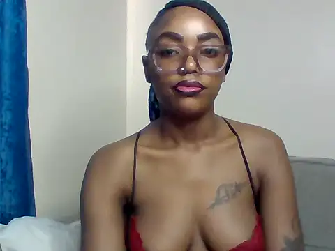 Chat +18 de _crystal_princesss ao vivo