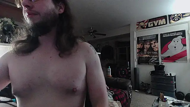 biggerisbetter12's Live XXX Chat
