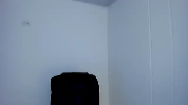 Czat XXX na żywo – dominique_21