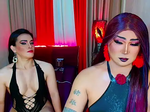Show modela Wildest_Slave_Huntress na web-kameri