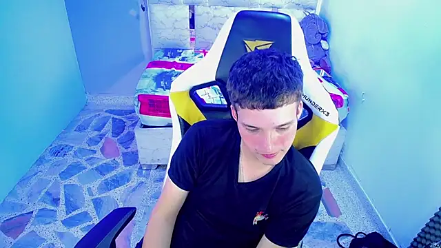 El_rubioo_ élő XXX-chatje