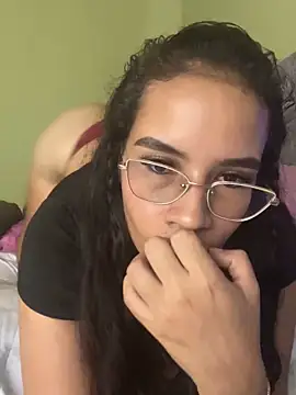 Shalimar1_ live XXX chat