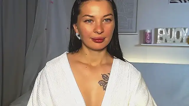 AlexaSven Adlı Modelin Canlı XXX Sohbeti