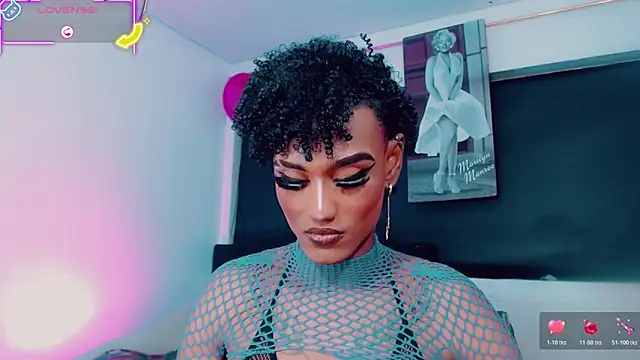 Show modela Kendall_hornyy na web-kameri