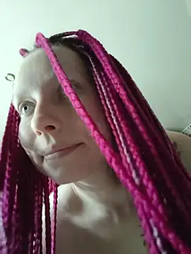 XXX chat uživo modela Frost_foxy