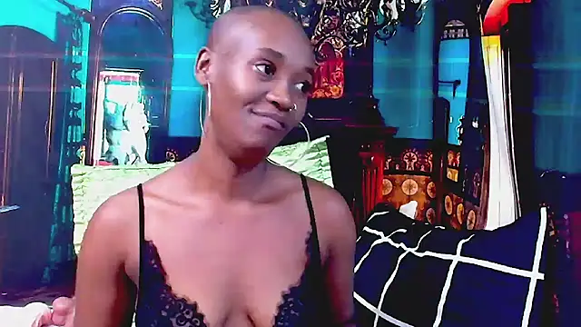 EbonyOlive69 Chat XXX in diretta
