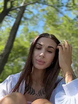Charming_Ritta Chat XXX in diretta