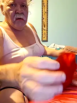sissyslutluvscock webkamerás műsora