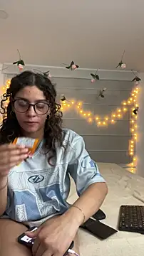 Sarabubbie Show in webcam