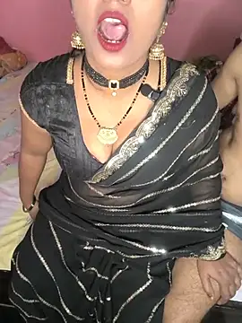 Show modela Secret_Couple_X na web-kameri