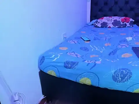 Онлайн чат XXX sapphire_brown20
