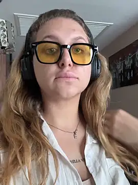 Webkamerová show ellielawsons