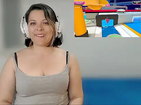 Chatroom XXX en direct de KimyCox_16