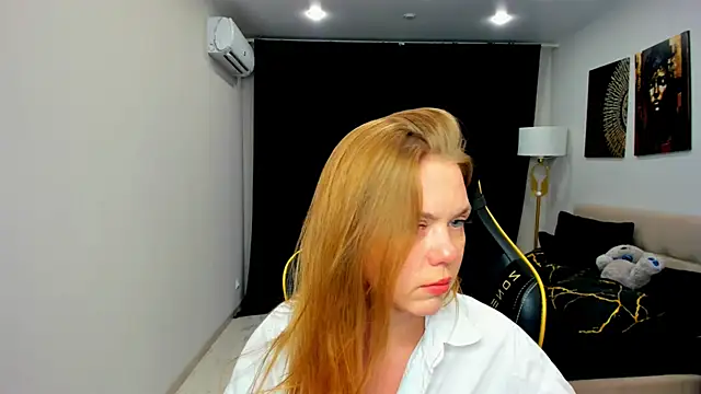 Strawberrye – Naživo XXX chat