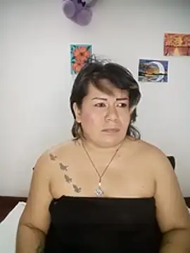XXX chat uživo modela angi_daw