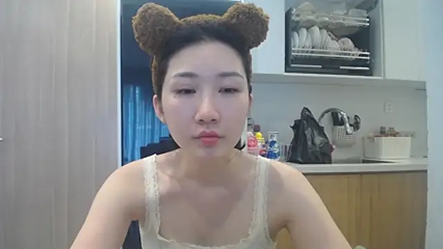 แชท XXX สดของ Asiagirll