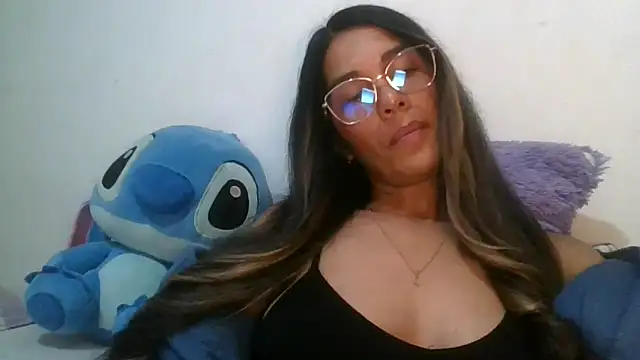 Chat XXX ao vivo de Juanabrunette7