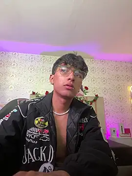 osamu_tay – Naživo XXX chat