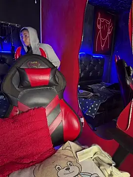 XXX chat uživo modela Sophie_LS