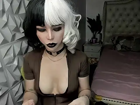 janecomander webcam show