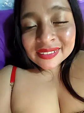 Gatitadiablita35's Live XXX Chat