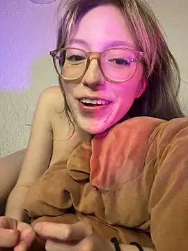 ReenKitty Chat XXX in diretta
