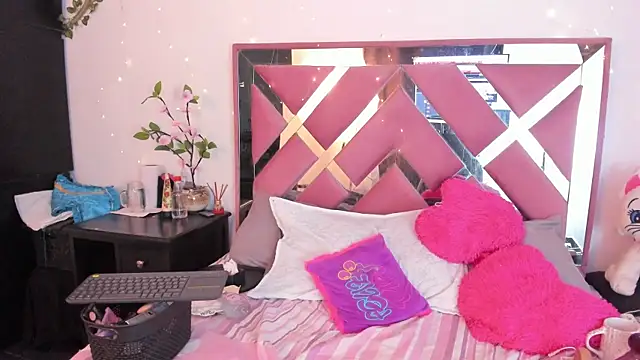 bellalumi's Live XXX Chat