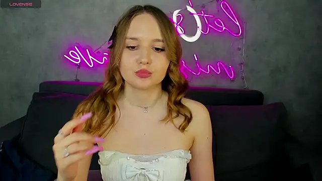 Онлайн чат XXX Emmaa_Kimm