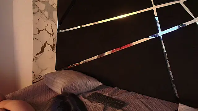Couple_In_Heat Chat XXX live