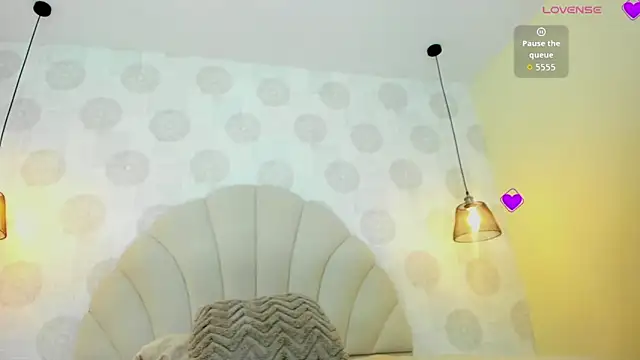 CIELO_BANKS Chat XXX in diretta