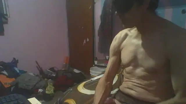crikeycock Show in webcam