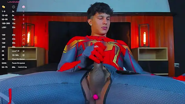 Chat XXX en directo de Leo_Savage_