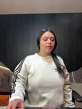XXX chat uživo modela Cute_Angell_
