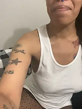 Chat XXX en directo de Desirae_Luciano