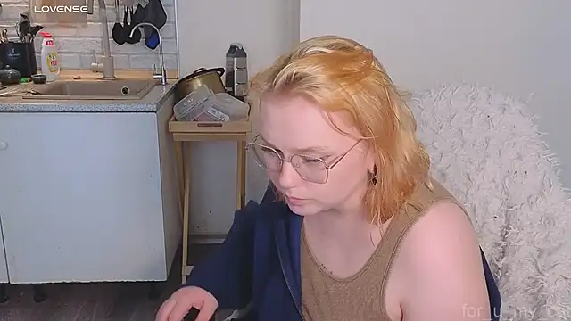 soft_focusn Live XXX chat