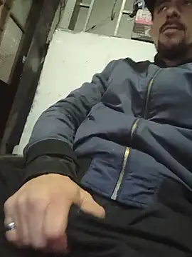 fire_menxxx001 Show in webcam