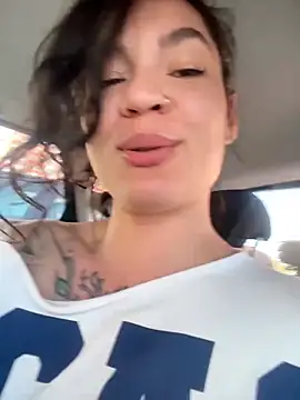 MeekyRich's Live XXX Chat