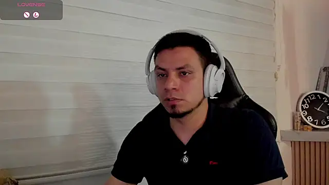 Rick_Adams' Live XXX Chat