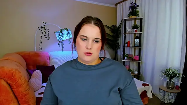 Онлайн чат XXX OliviaTwens