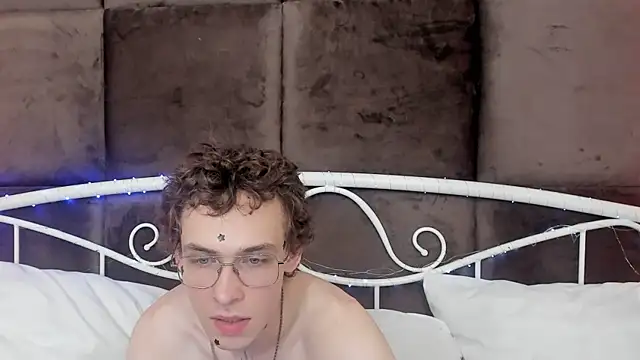 Chatroom XXX en direct de Jacob_Davidson