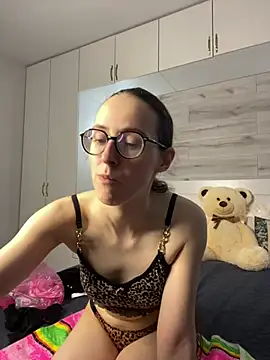 MartiniiSelenna – Naživo XXX chat