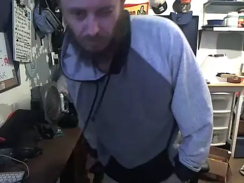 CloudDadddyyy420: διαδικτυακό σόου στην κάμερα