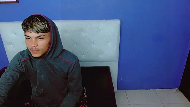 Angel_foxc13 – Kamerová šou