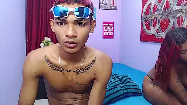 Živý XXX chat black_twinks