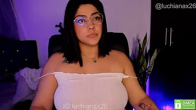 lucy26_のライブXXXチャット