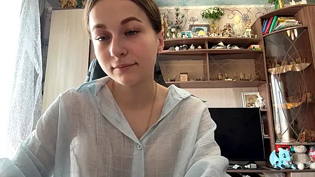 Show modela TaIliedGuest na web-kameri