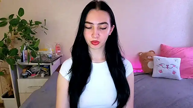 WildKittenX_ Live XXX-chat