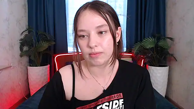 Онлайн чат XXX PureLedy