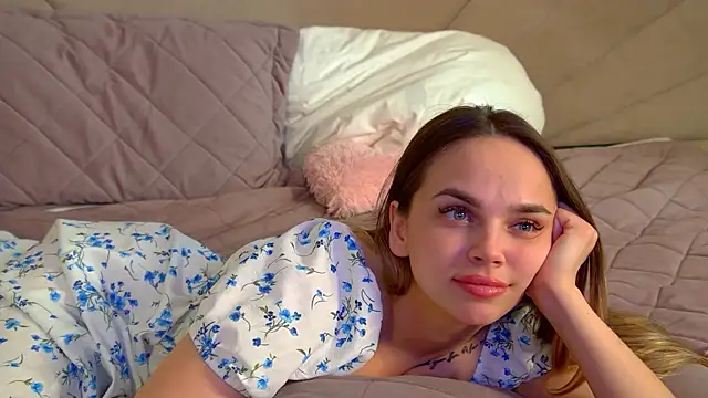 AnitaVenture Chat XXX live