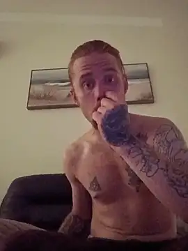 RightishResolve Live XXX-Chat